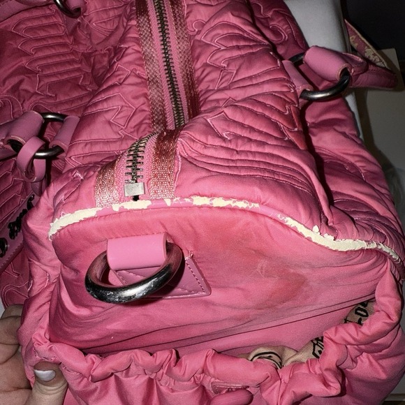 Juicy Couture Pink Duffle Tote Bag Purse Vintage Gothic Logo Daydreamer Y2k - Picture 5 of 16
